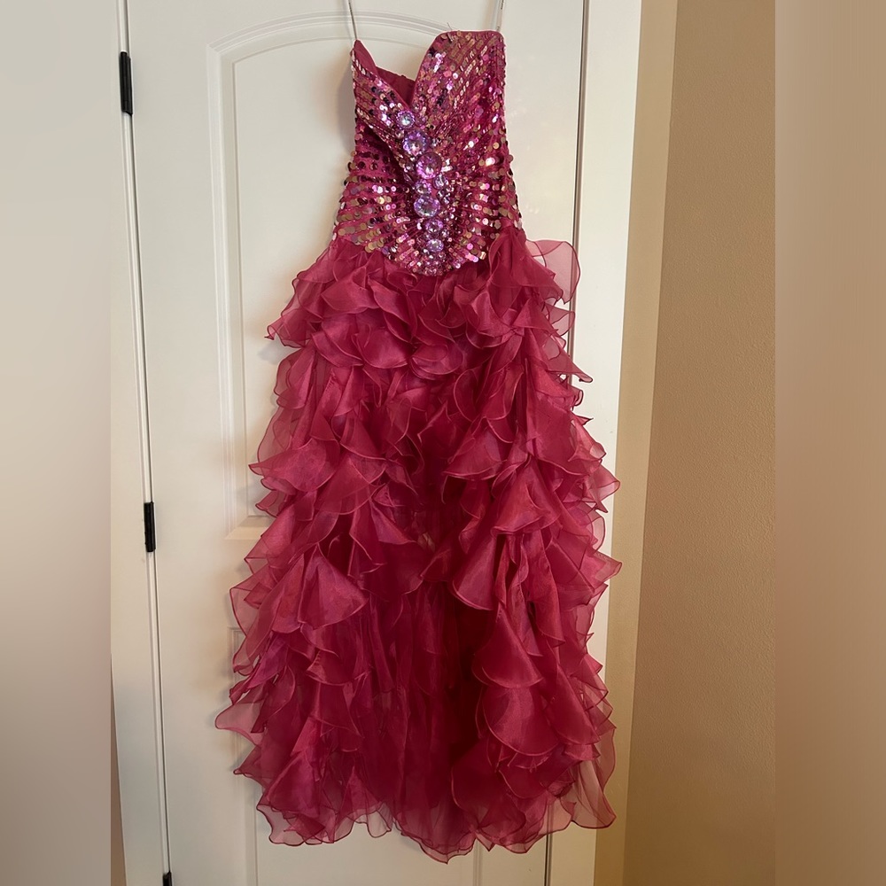 Sherri Hill formal dress